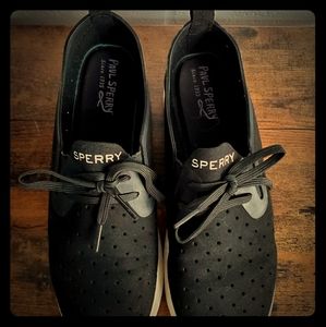 Sperry Sneakers
